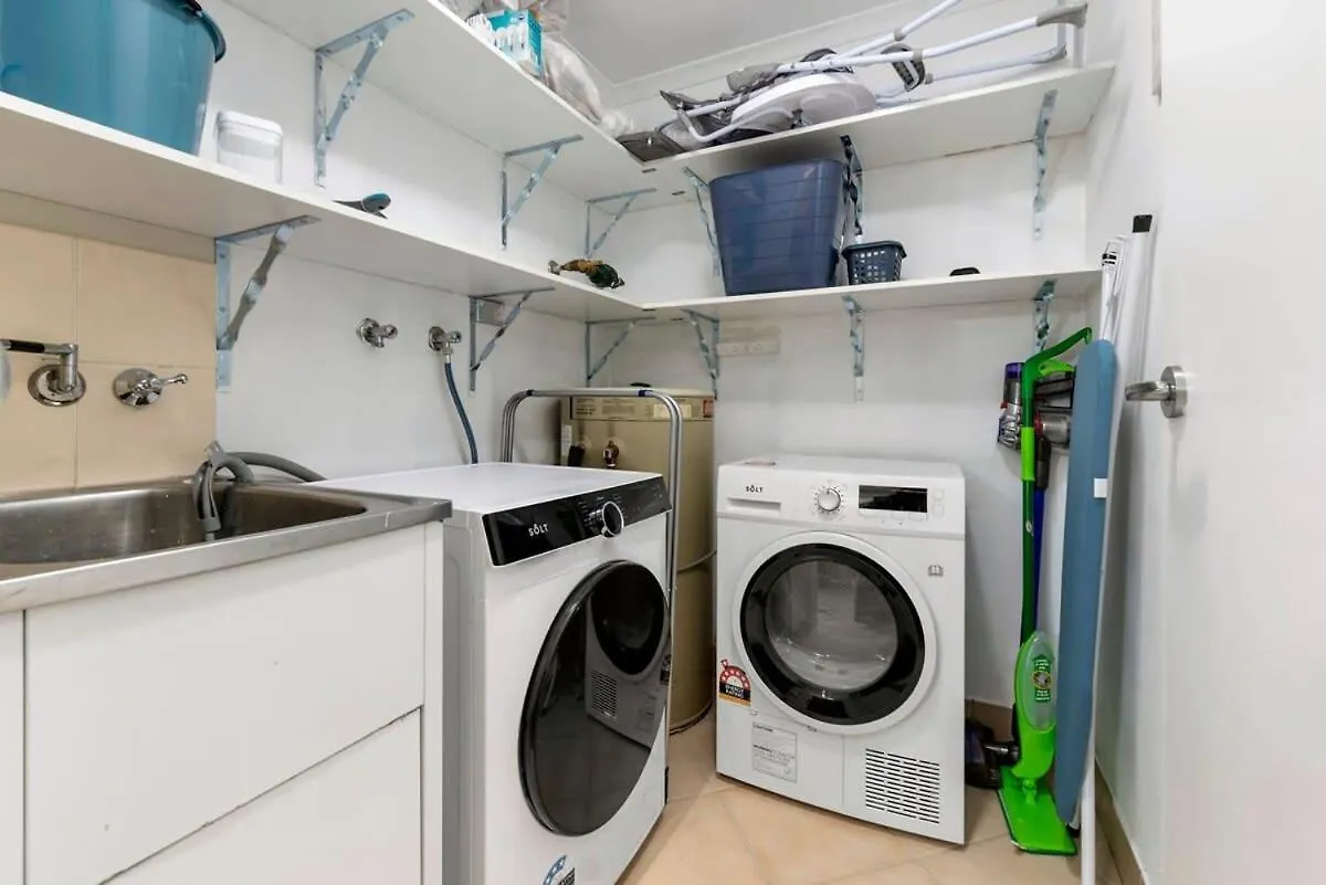 Reef Apartment Cairns Edge Hill 0*,  أستراليا